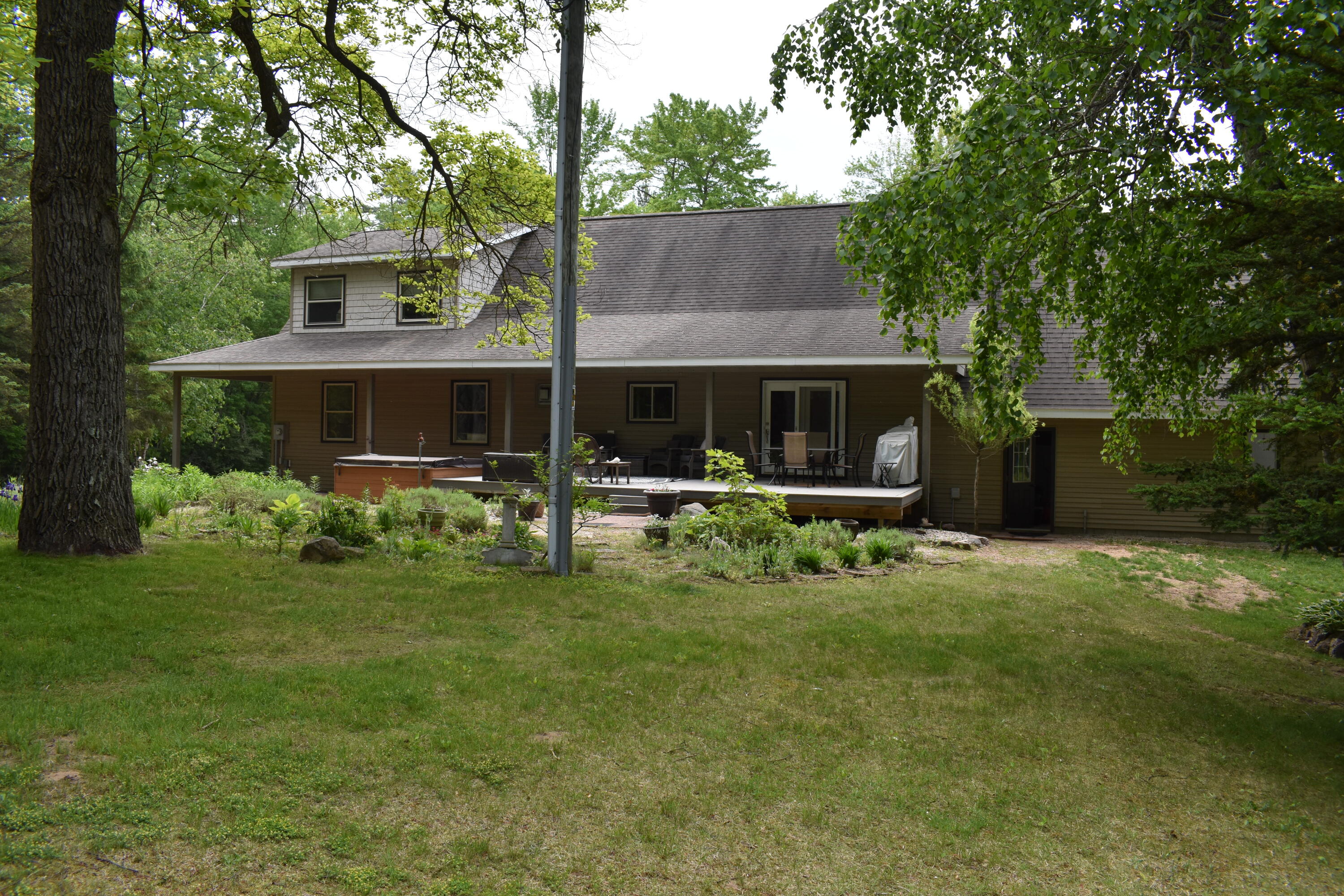 226 N 176th Avenue