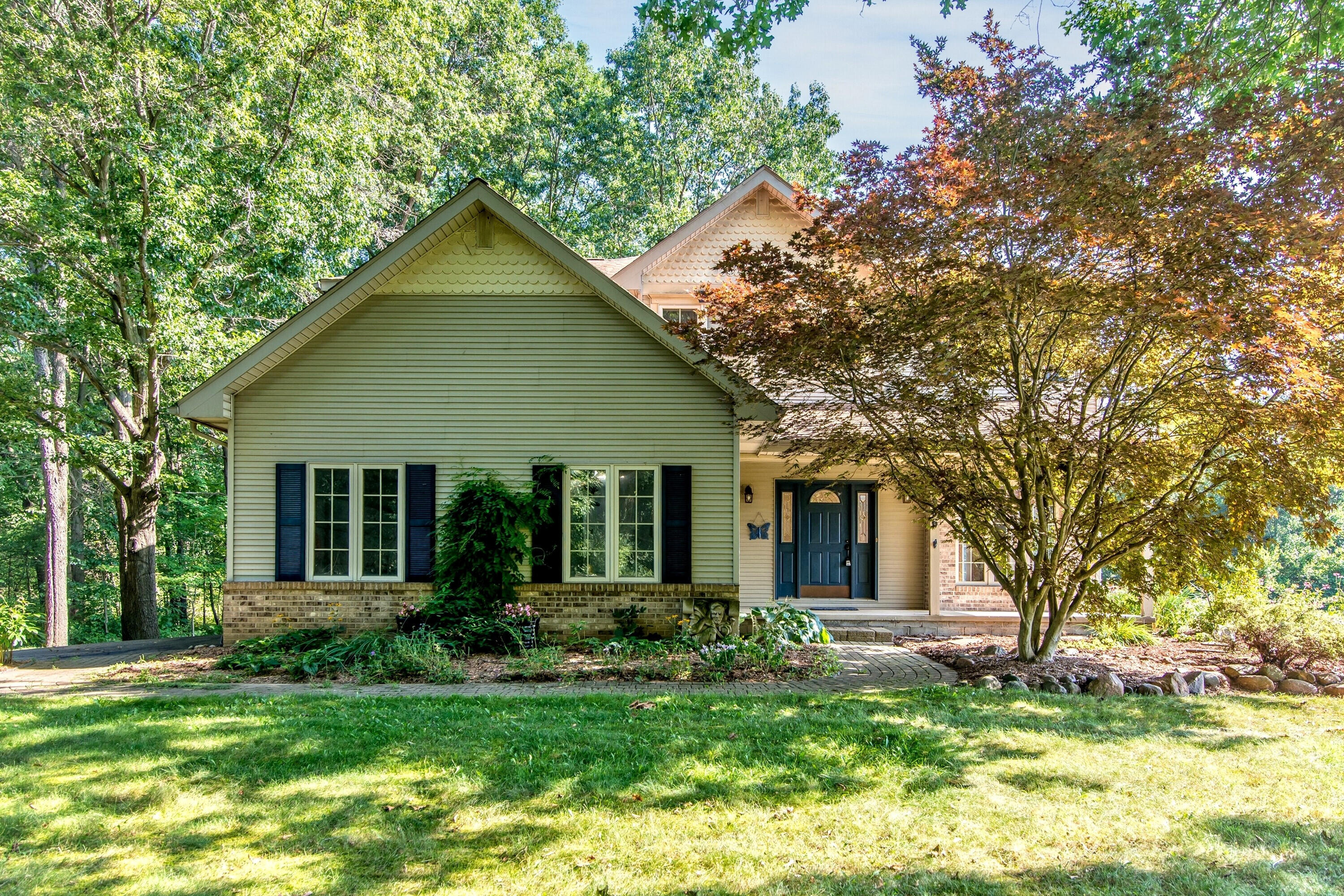 9866 Huron Creek Drive