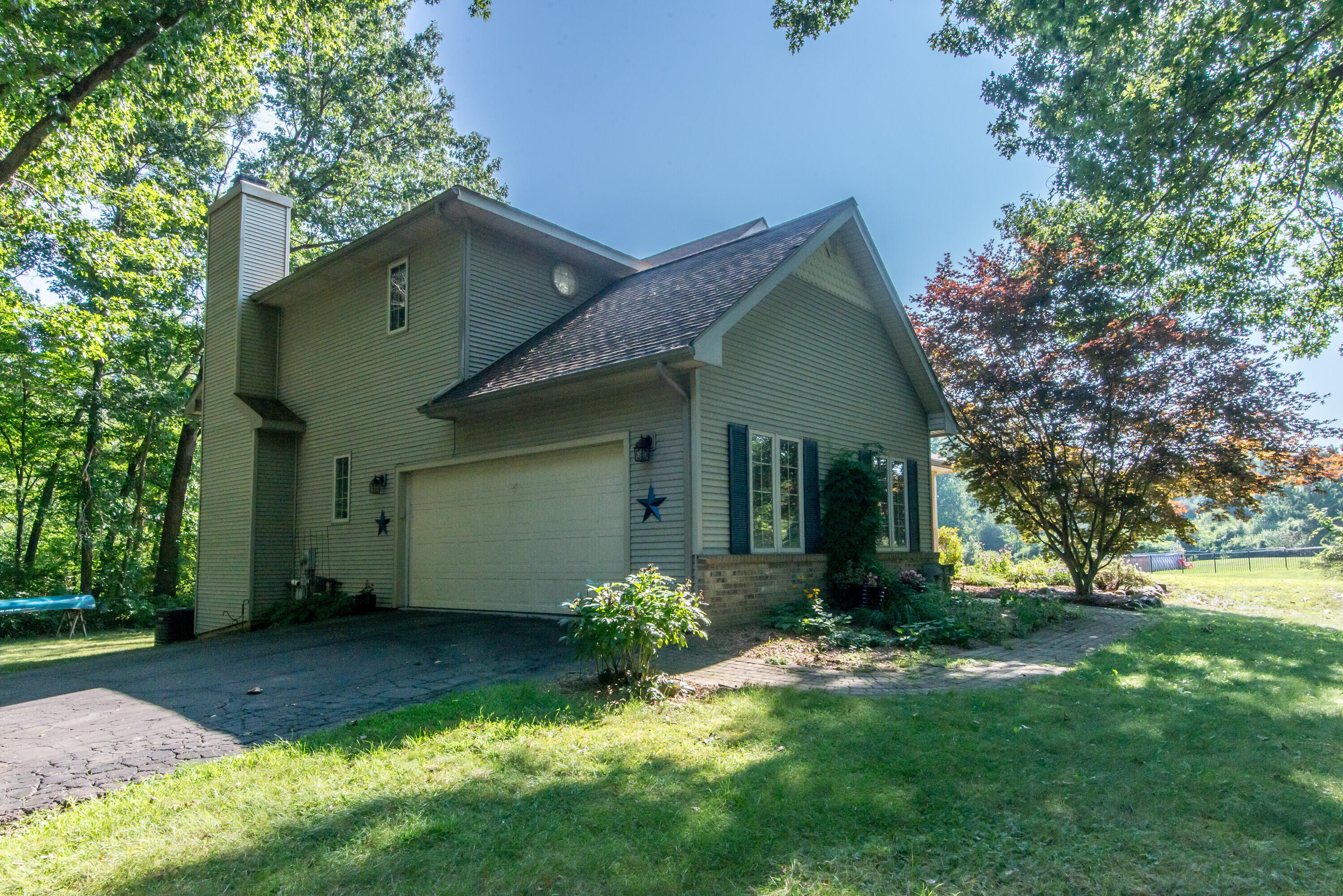 9866 Huron Creek Drive