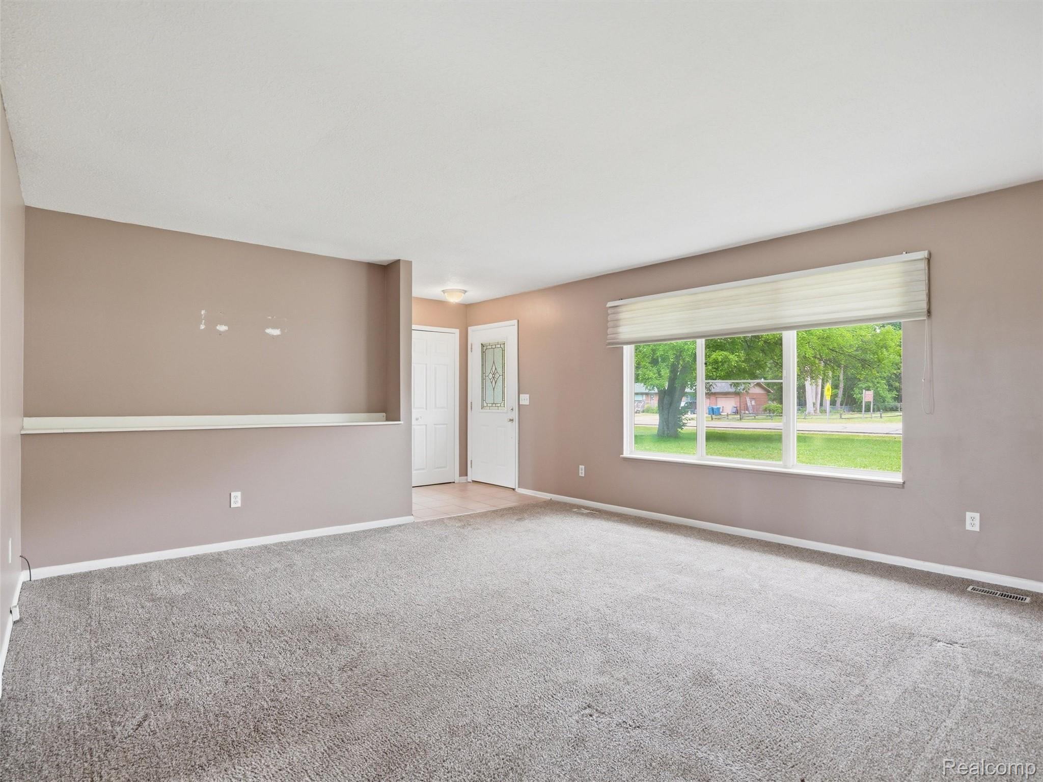 2439 N Long Lake Road