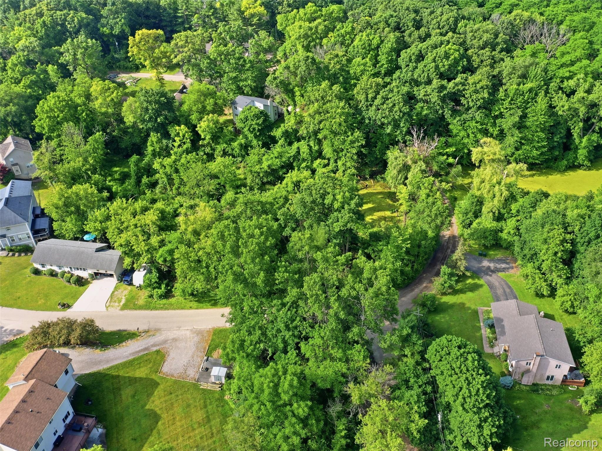 00 Johnson Drive