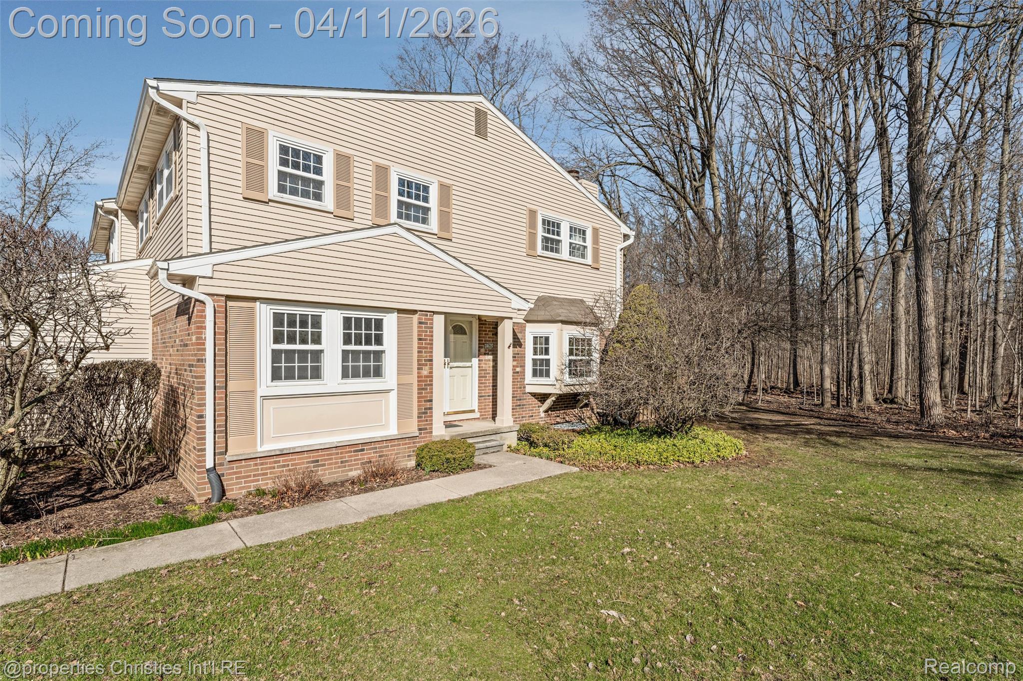 1476 Brentwood Drive