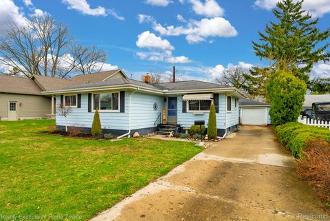 3126 Elk Street Port Huron City MI 48060