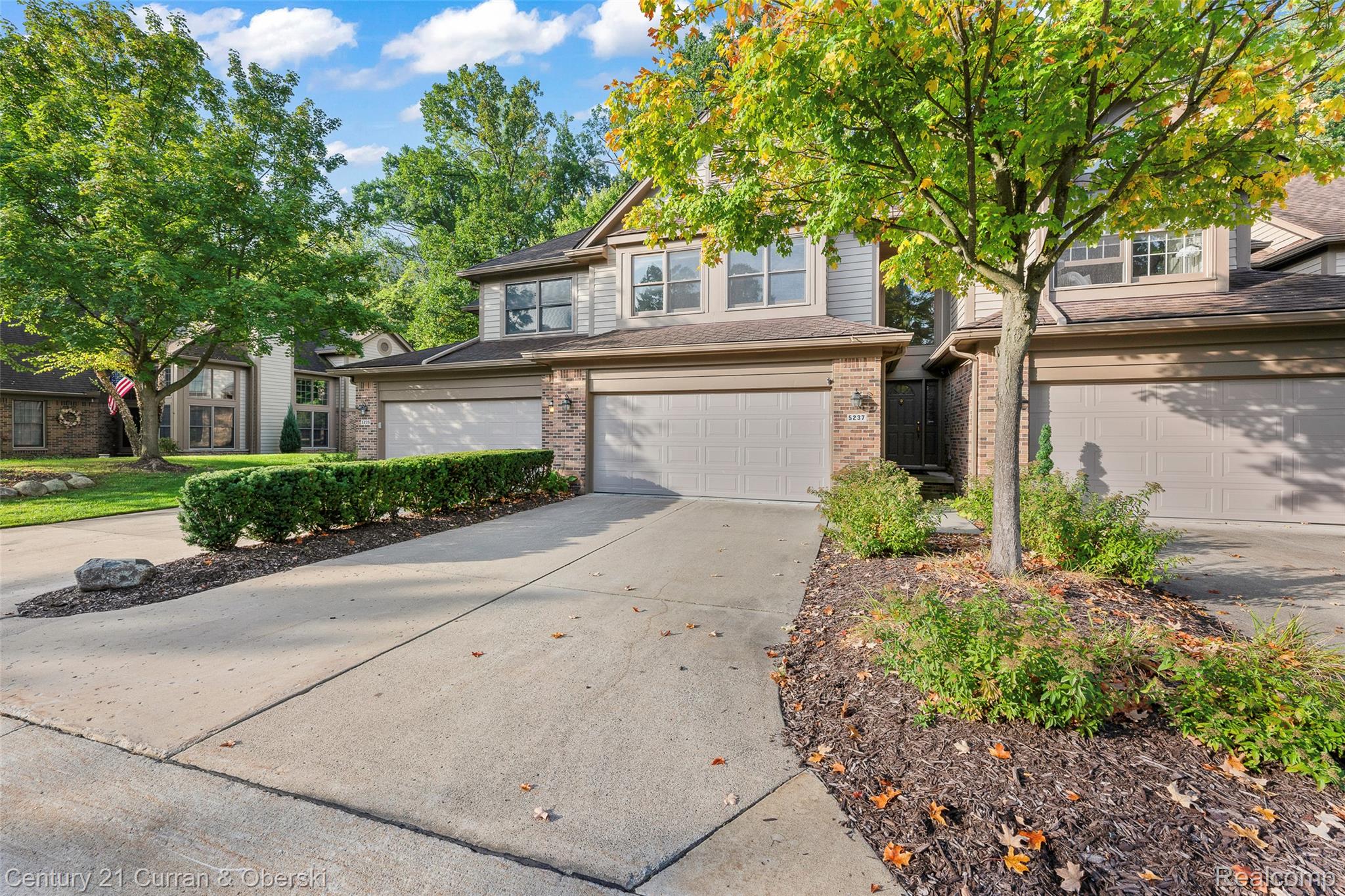 5237 Royal Vale Lane