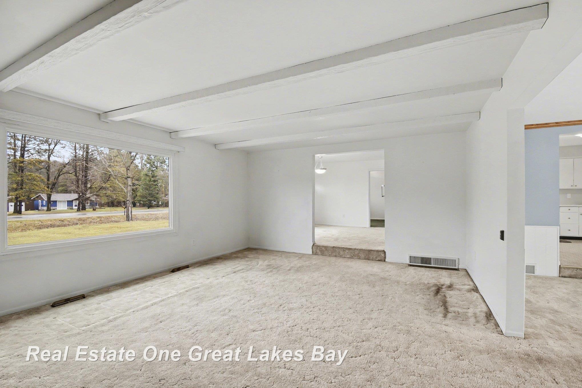 2750 E Deckerville Road