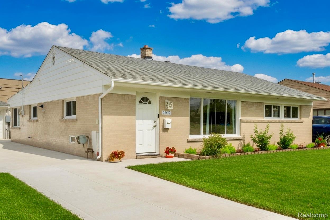 25452 Miracle Drive