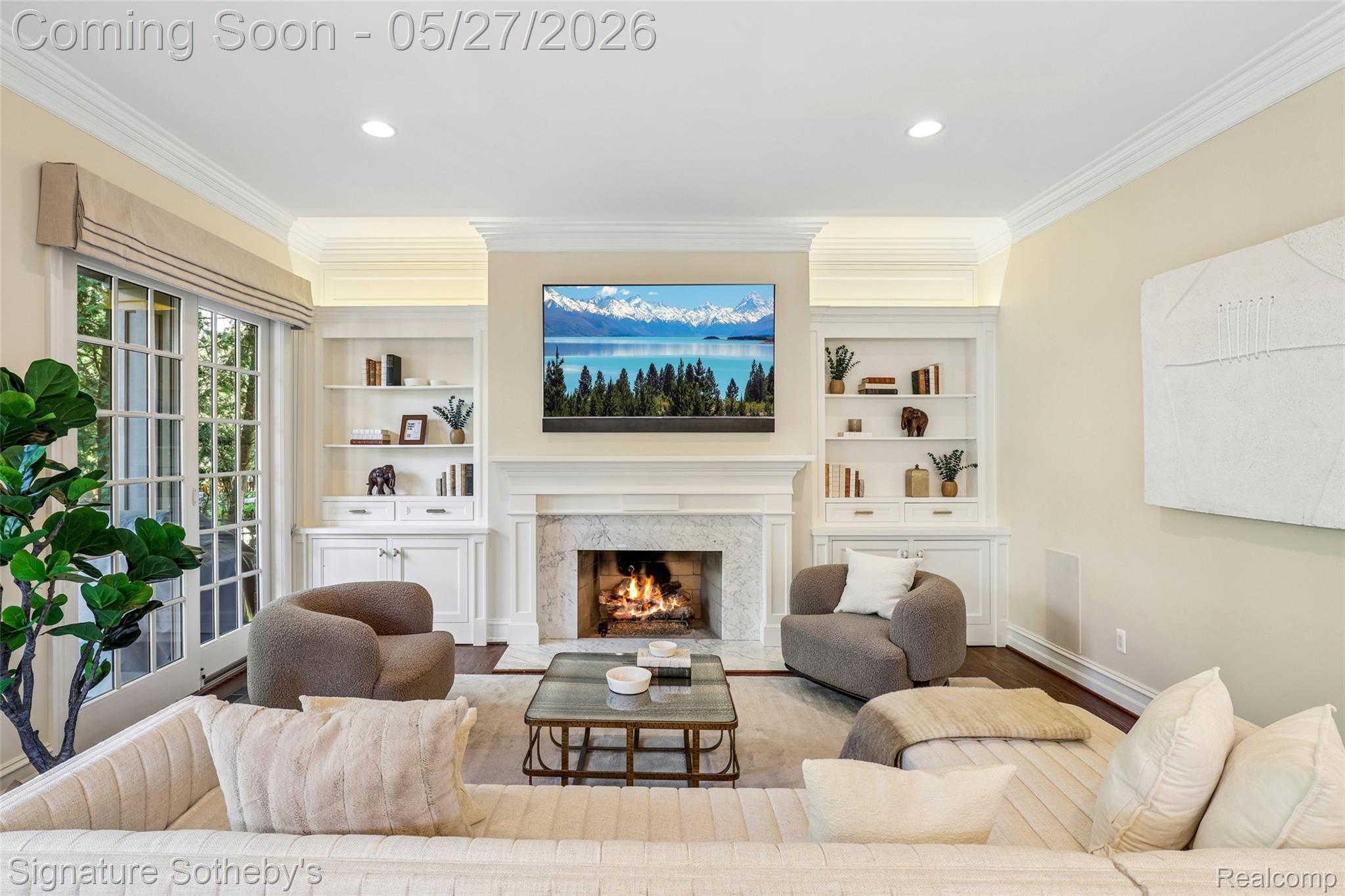 555 Baldwin Court