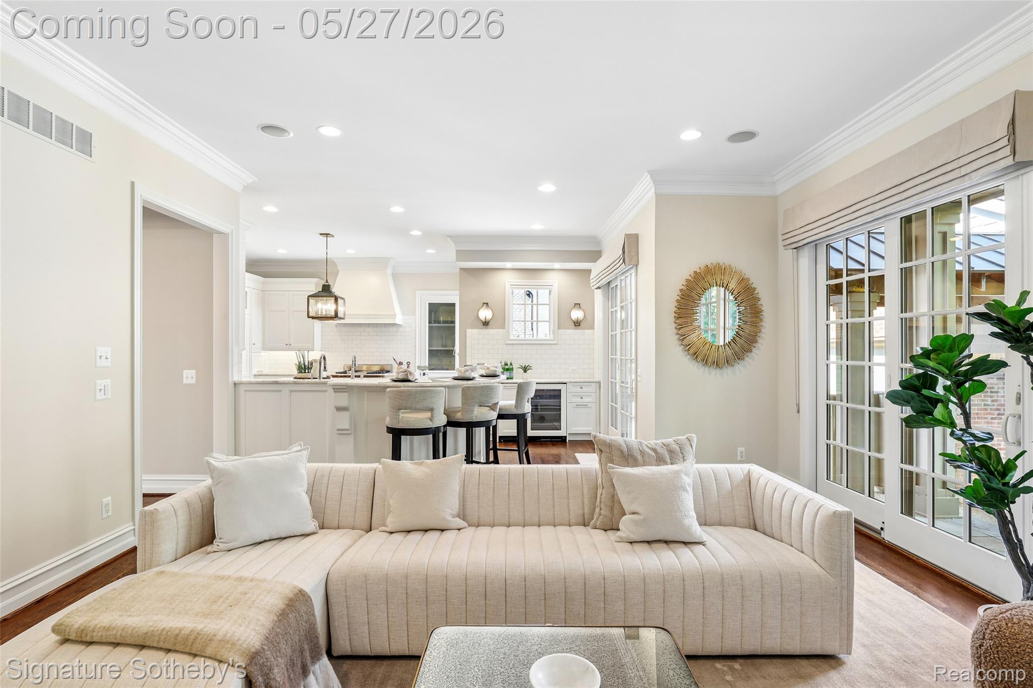 555 Baldwin Court