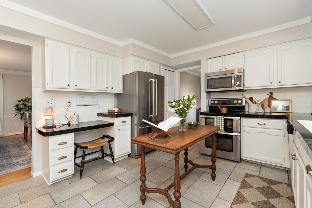 2805 Powderhorn Ridge Road