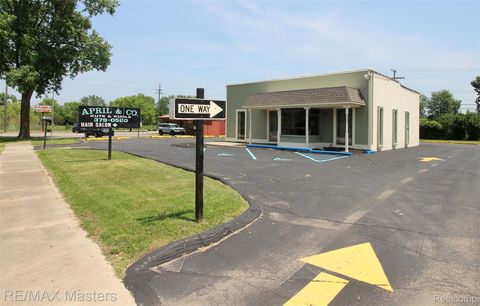 33053 W Jefferson Avenue Brownstown Charter Township MI 48173