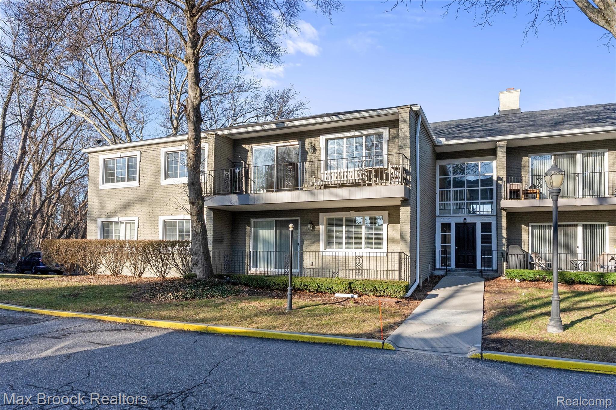 1115 N Old Woodward Avenue 57