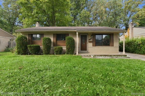 Photo for 34116 Kennedy Street