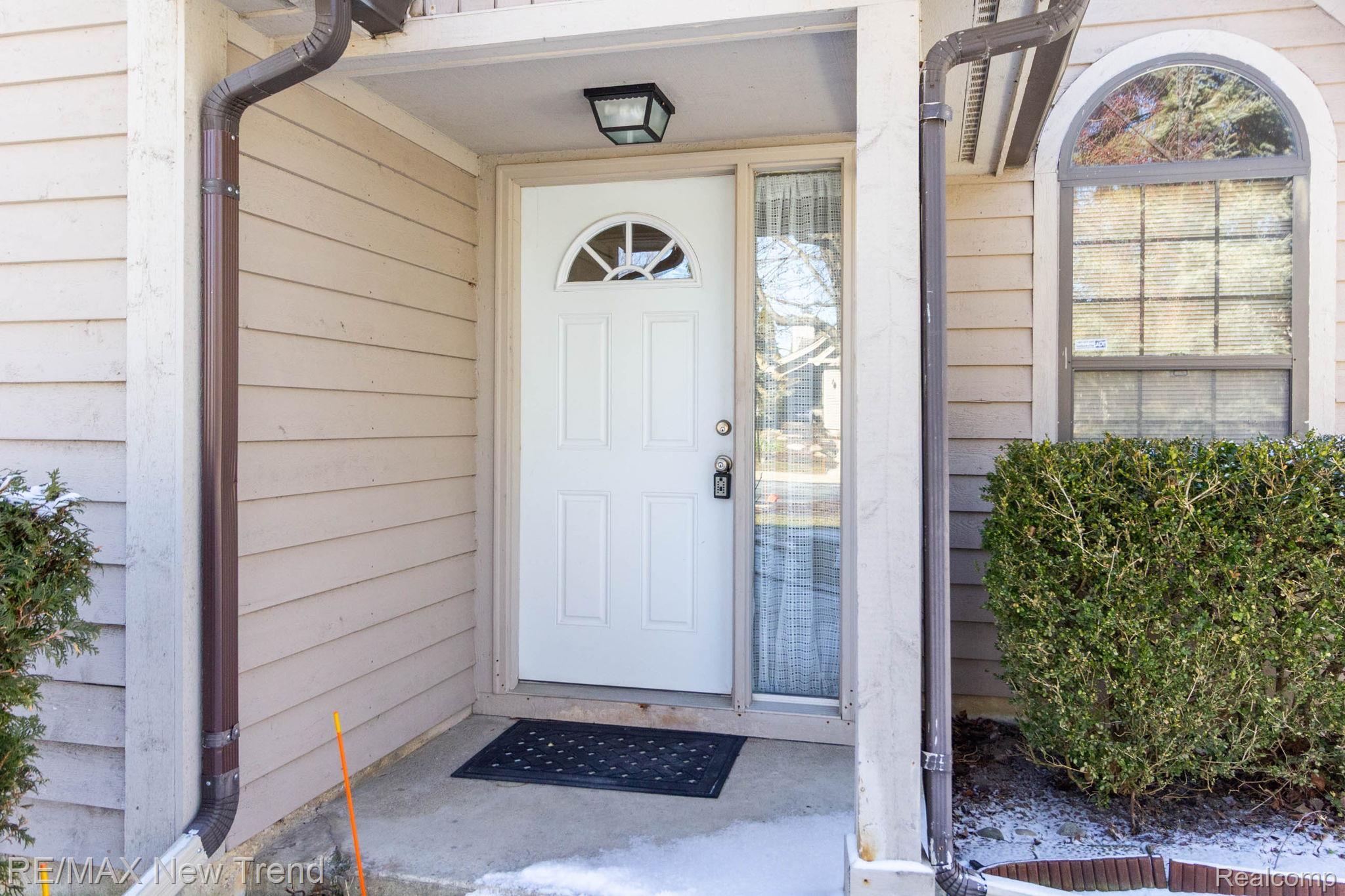 2521 Country Village Court