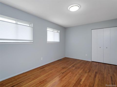 Tiny photo for 29242 Barkley Street, Livonia City, MI 48154 (MLS # 20261039579)