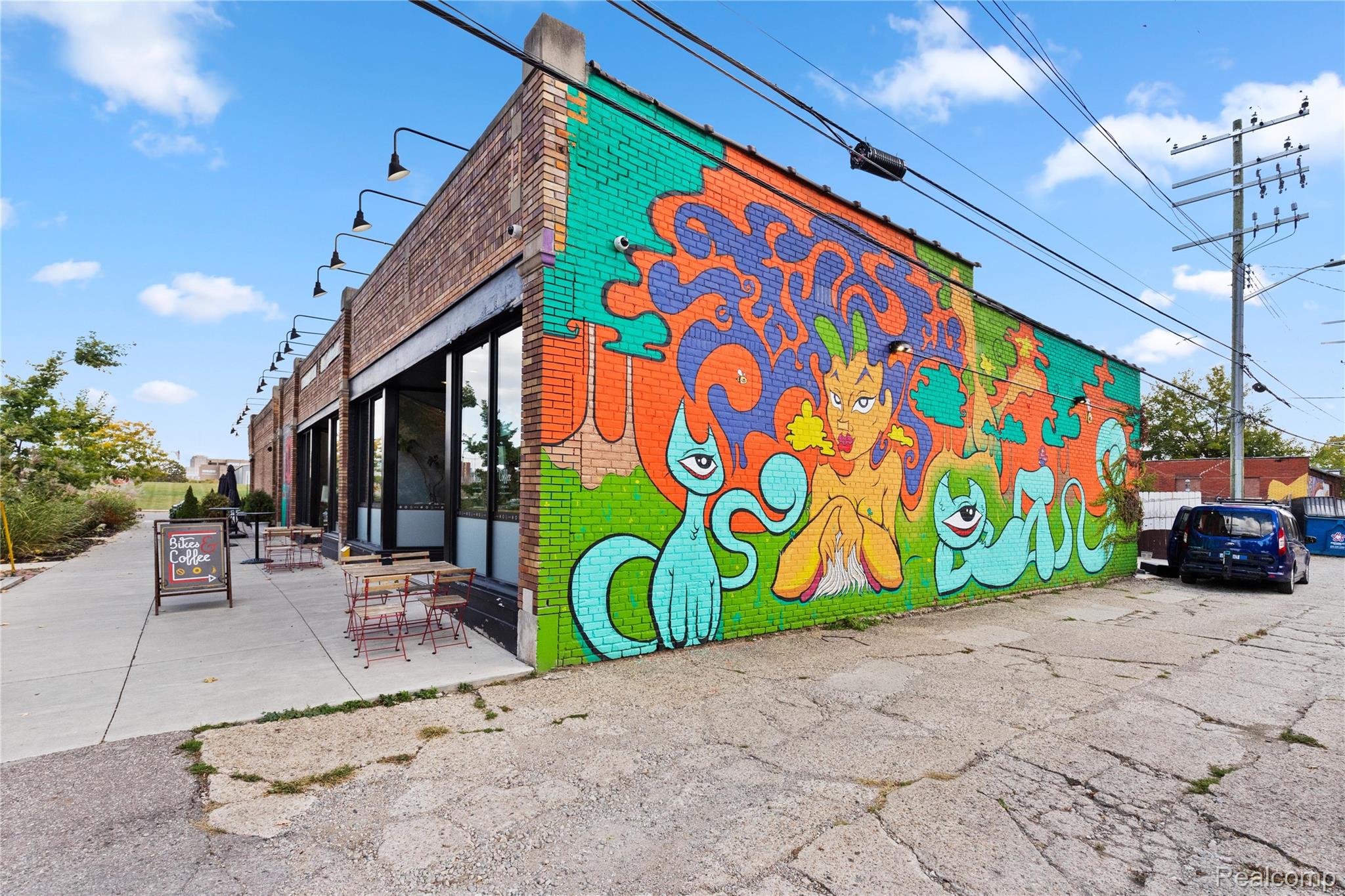 Detroit City, Michigan 48208, United States, 2 Bedrooms Bedrooms, ,3 BathroomsBathrooms,Residential,Active,160358