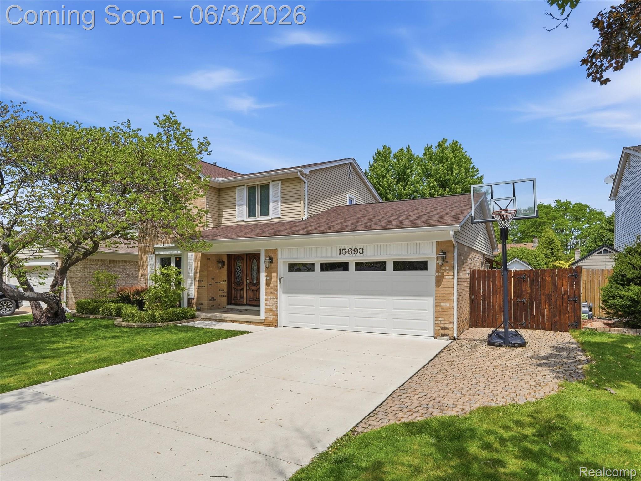 15693 Jennifer Drive