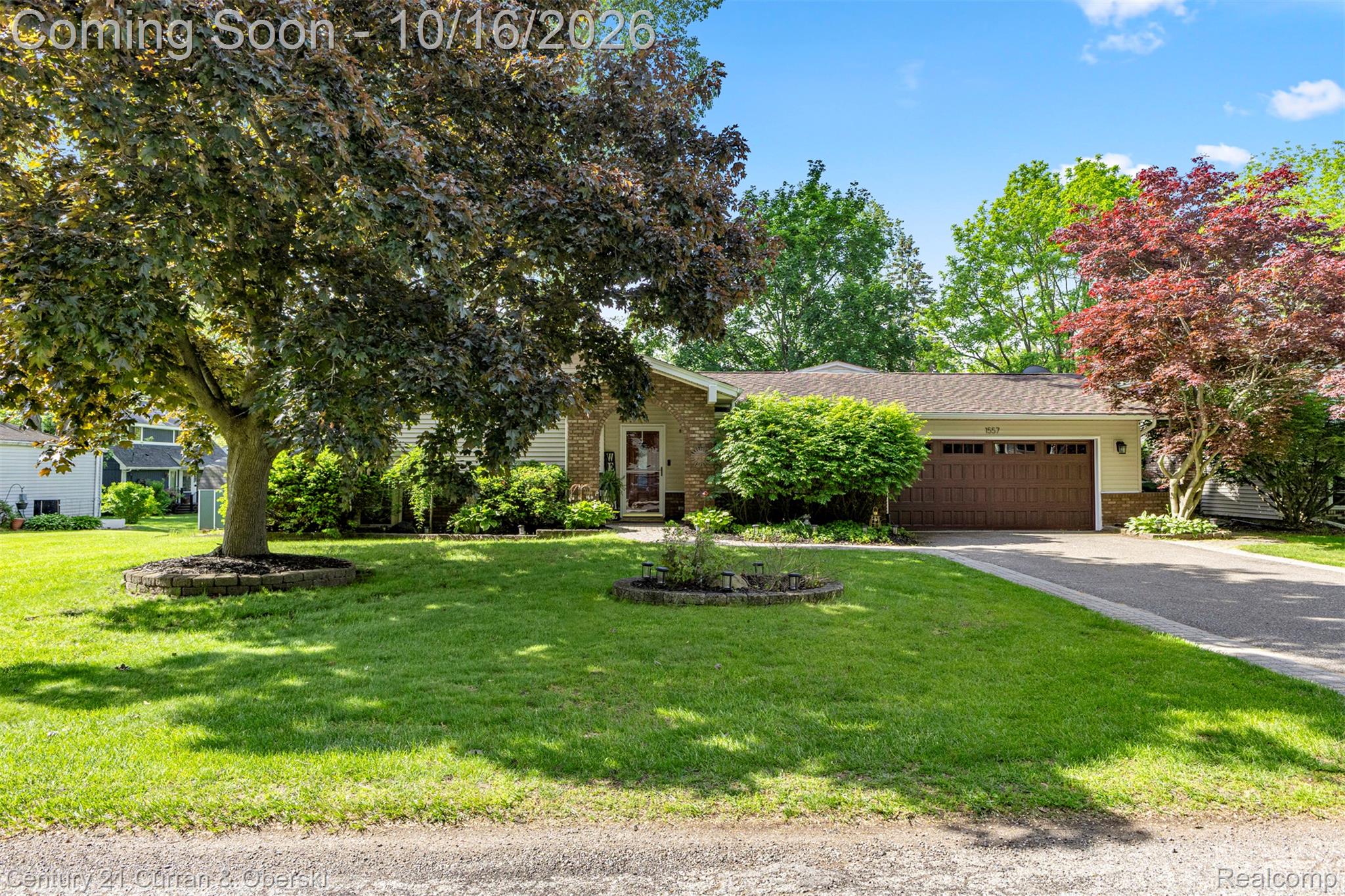 1557 Knob Hill Drive