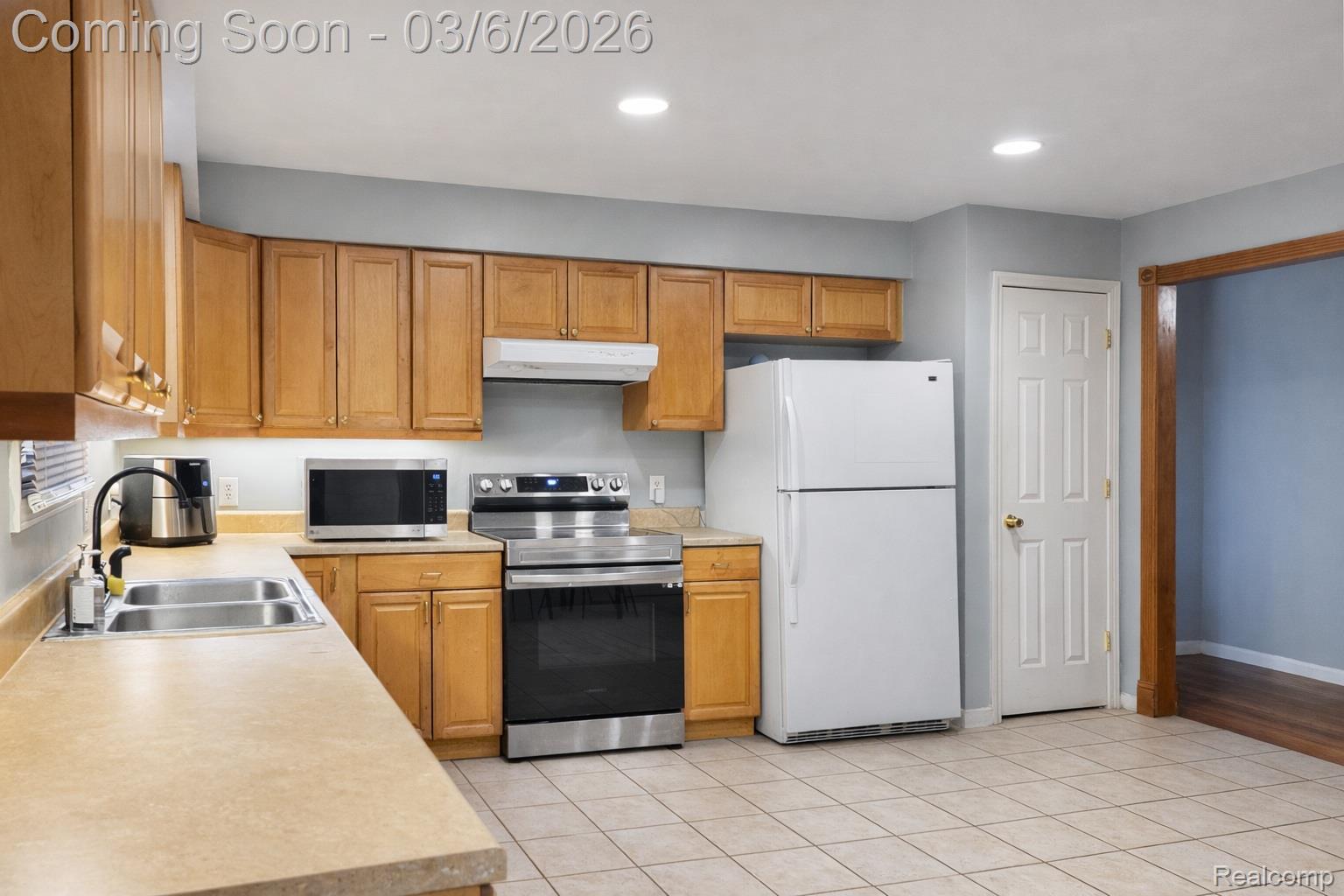 31804 Shiawassee Street