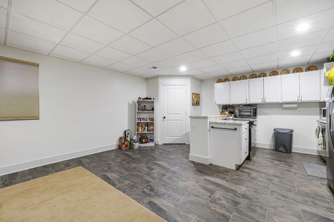 listing image 58