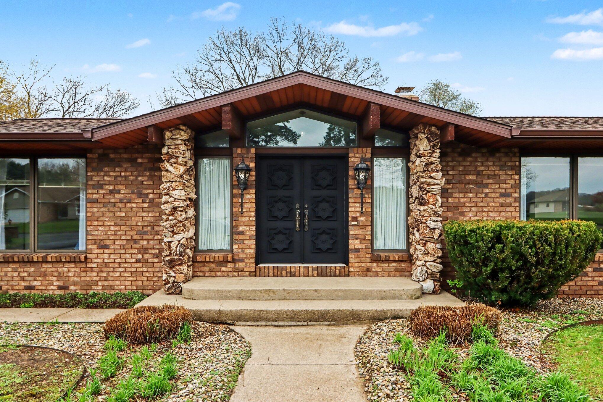 56585 Fairway