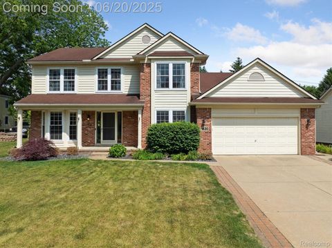 1430 Leewood Ridge Drive Commerce Charter Township MI 48390