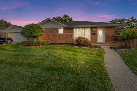 Photo of 22016 Visnaw Street, St Clair Shores City, MI 48081 (MLS # 81025053481)