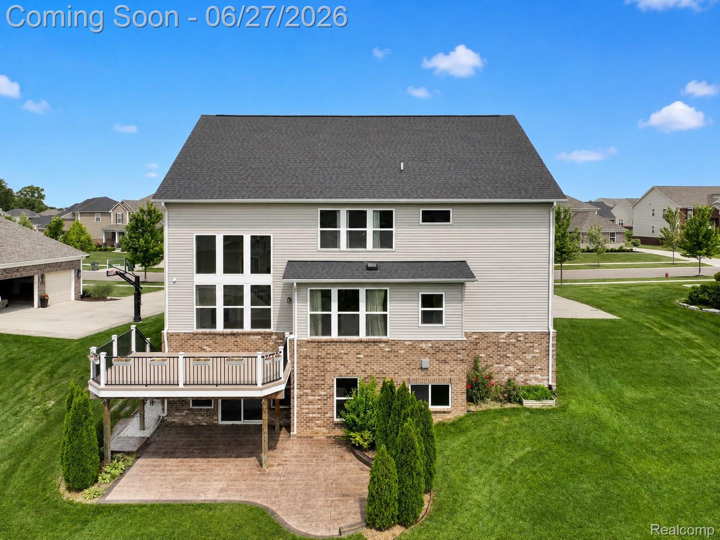 3155 Huntsman Boulevard