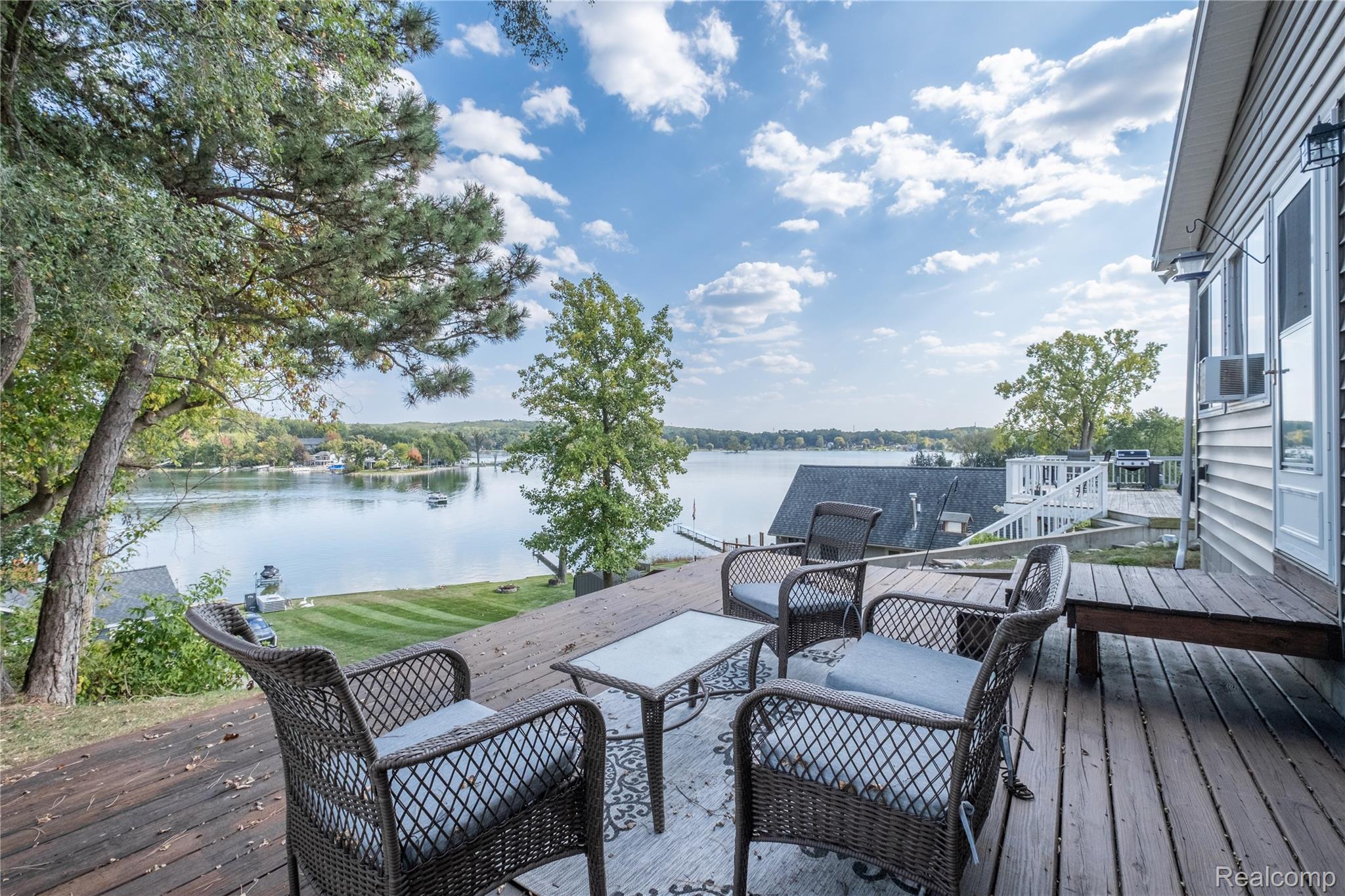 Tyrone Township, Michigan 48430, United States, 3 Bedrooms Bedrooms, ,1 BathroomBathrooms,Residential,Active,222589