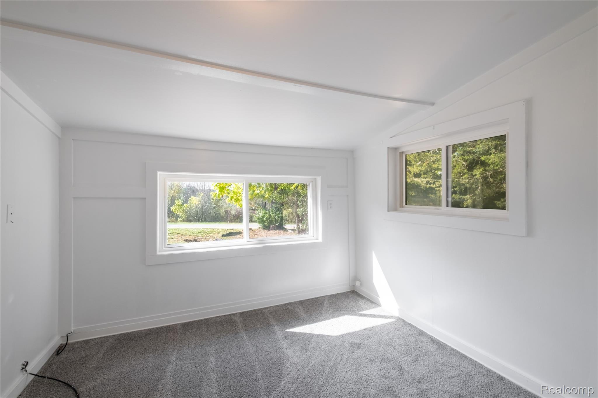 Tyrone Township, Michigan 48430, United States, 3 Bedrooms Bedrooms, ,1 BathroomBathrooms,Residential,Active,222589