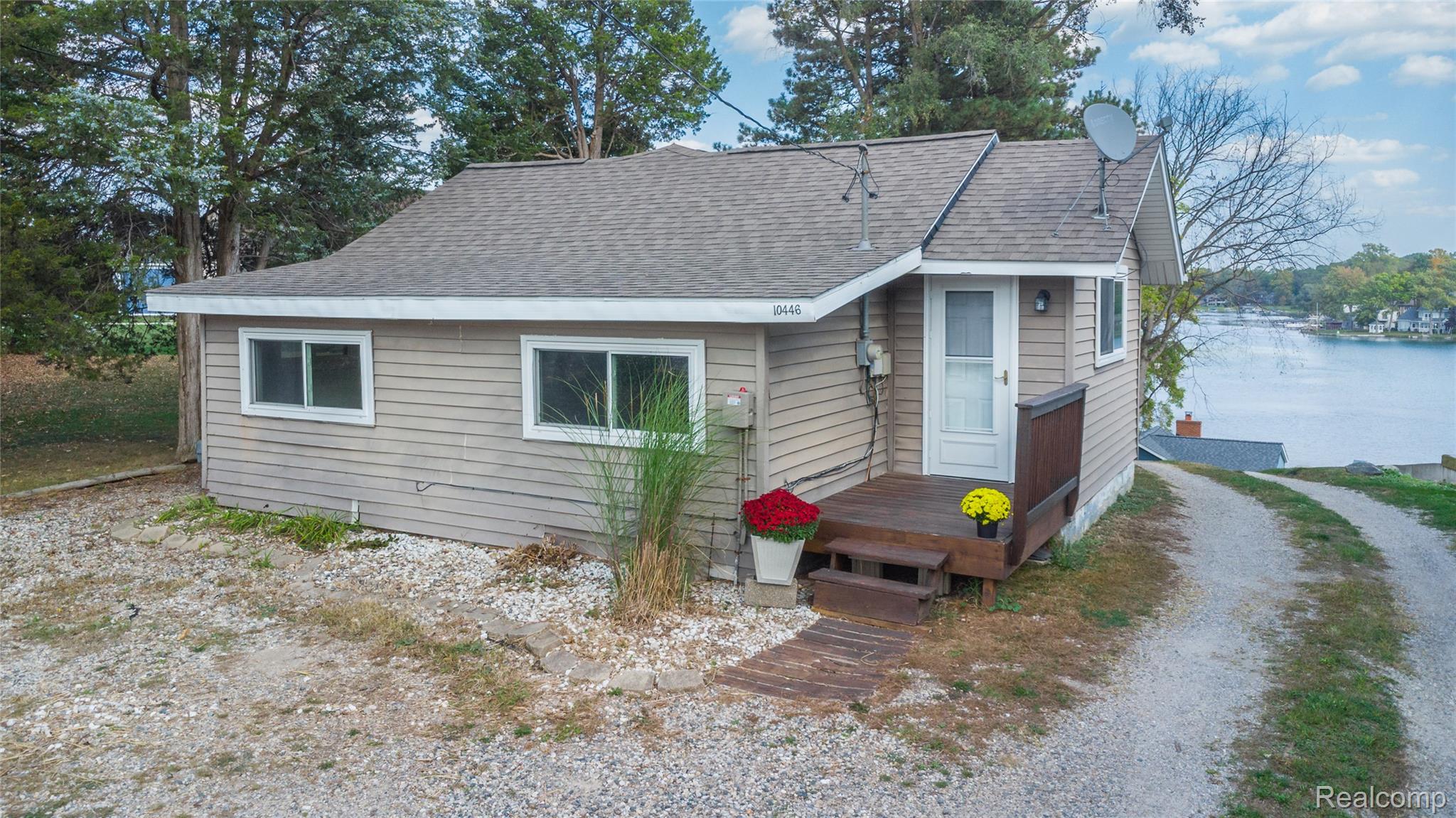 Tyrone Township, Michigan 48430, United States, 3 Bedrooms Bedrooms, ,1 BathroomBathrooms,Residential,Active,222589 Tyrone Township, Michigan 48430, United States, 3 Bedrooms Bedrooms, ,1 BathroomBathrooms,Residential,Active,222589