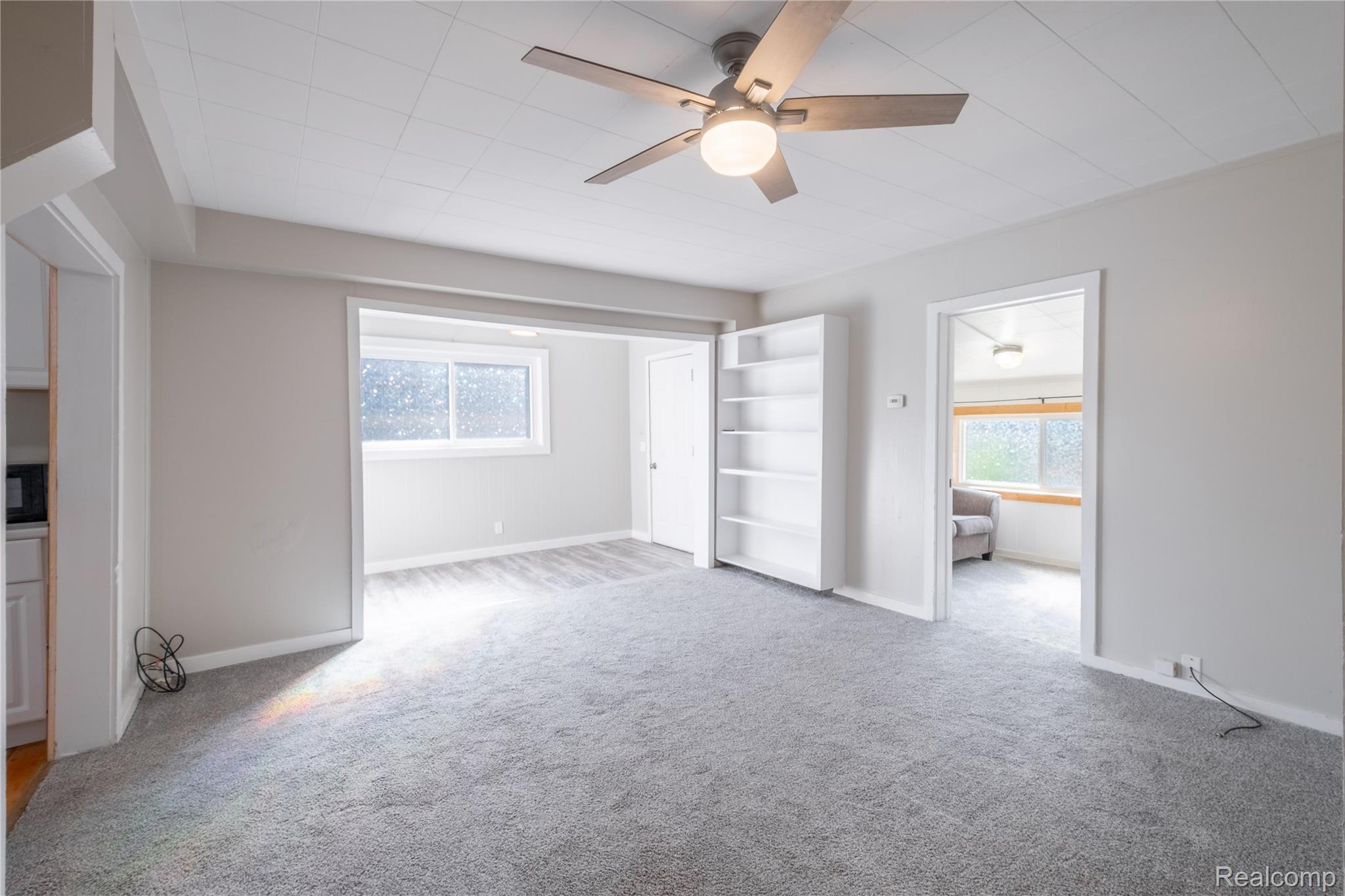 Tyrone Township, Michigan 48430, United States, 3 Bedrooms Bedrooms, ,1 BathroomBathrooms,Residential,Active,222589