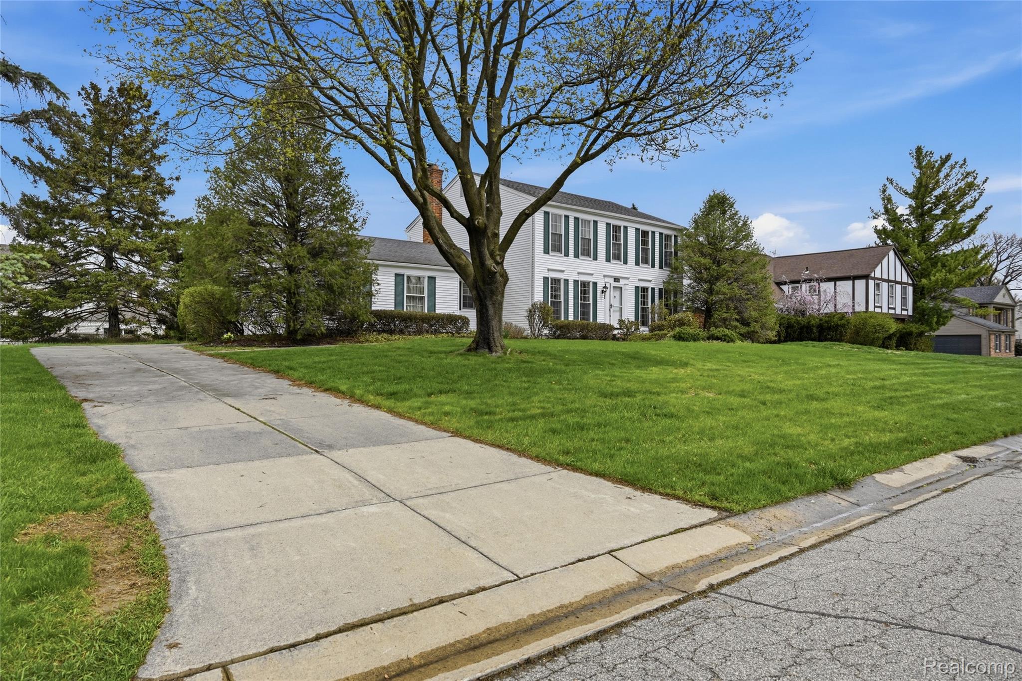 3464 Buckingham Trail