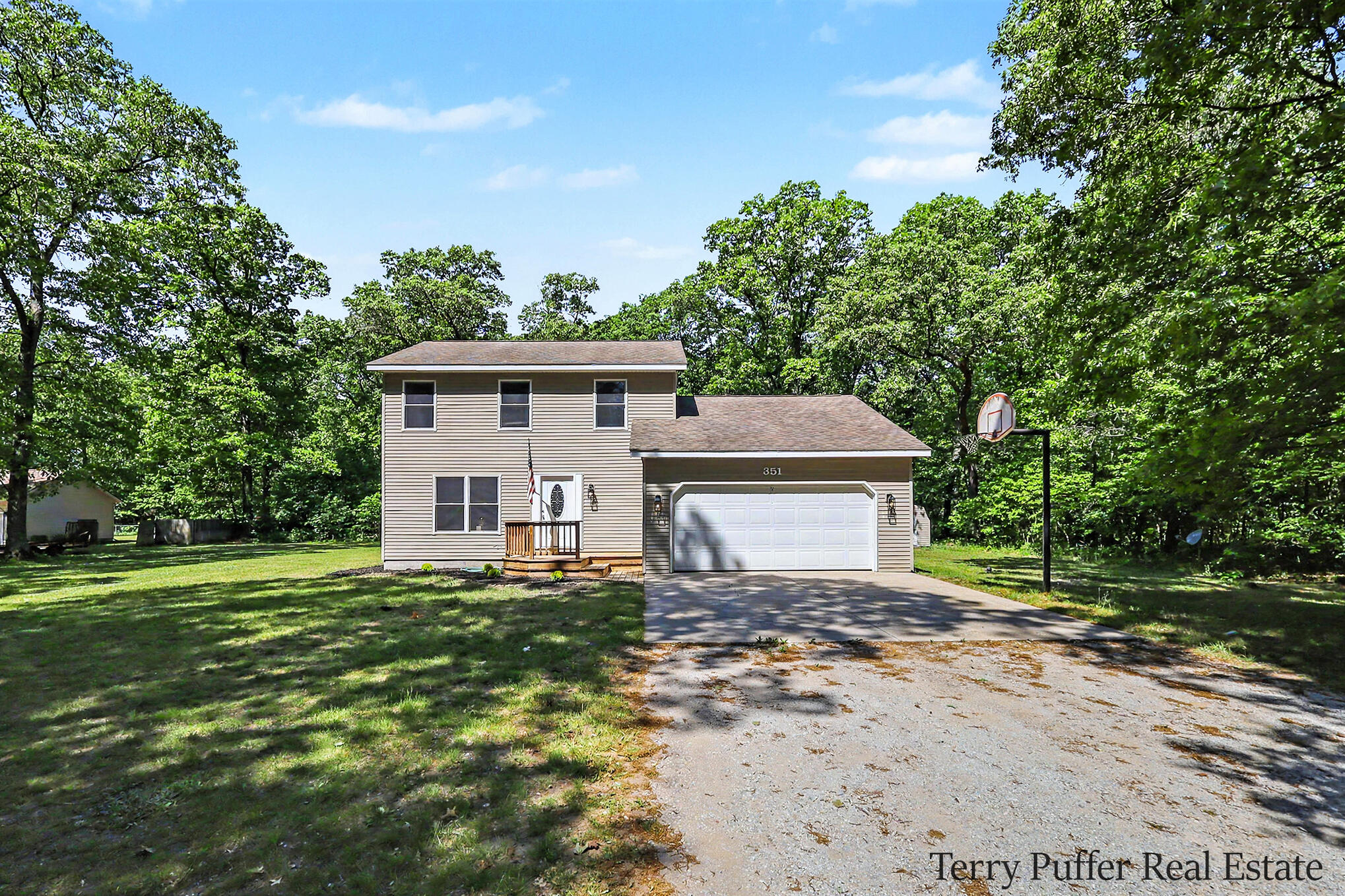 351 N Hilton Park Road