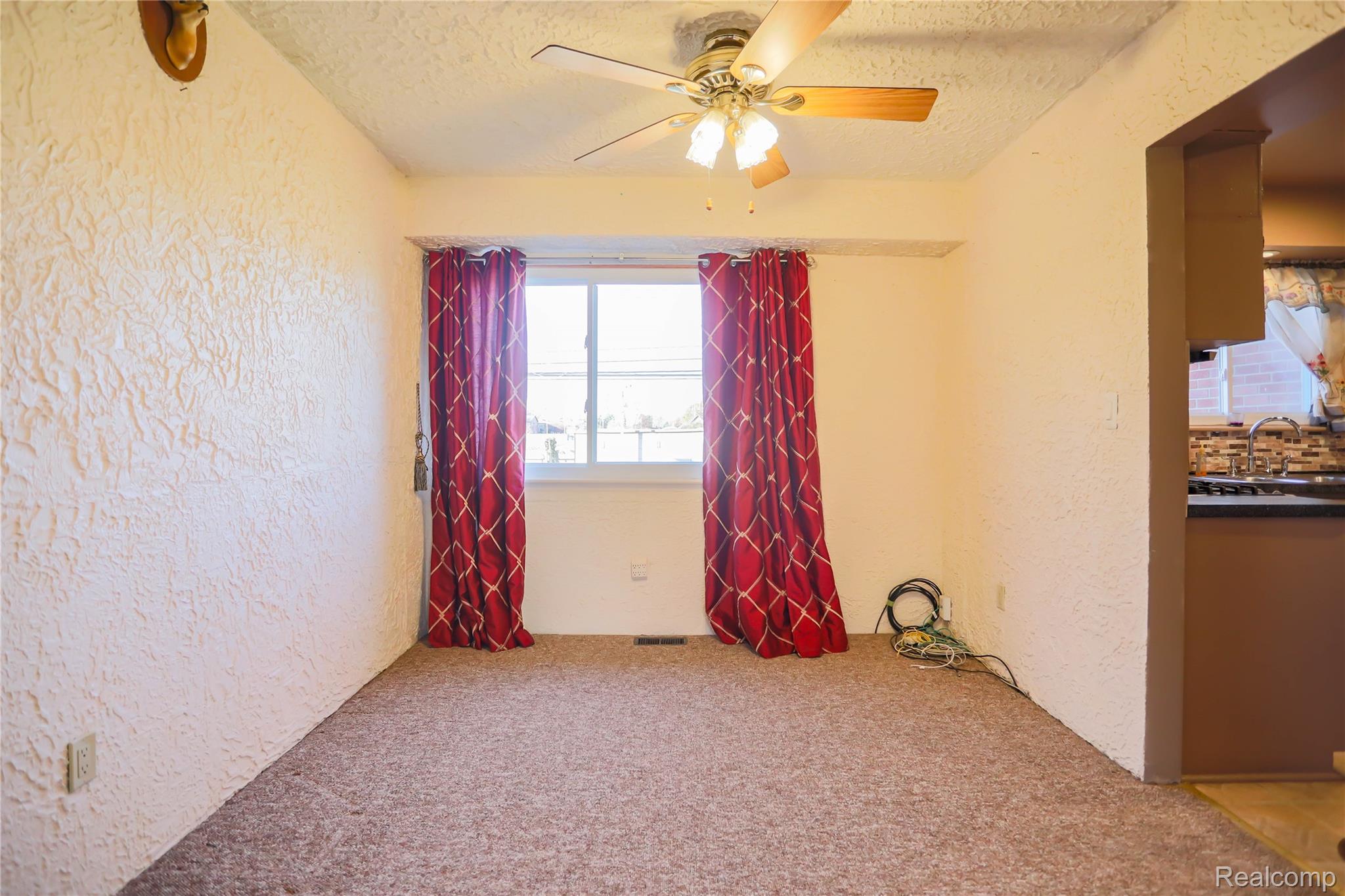 Warren, Michigan 48093, United States, 4 Bedrooms Bedrooms, ,2 BathroomsBathrooms,Residential,Active,243781