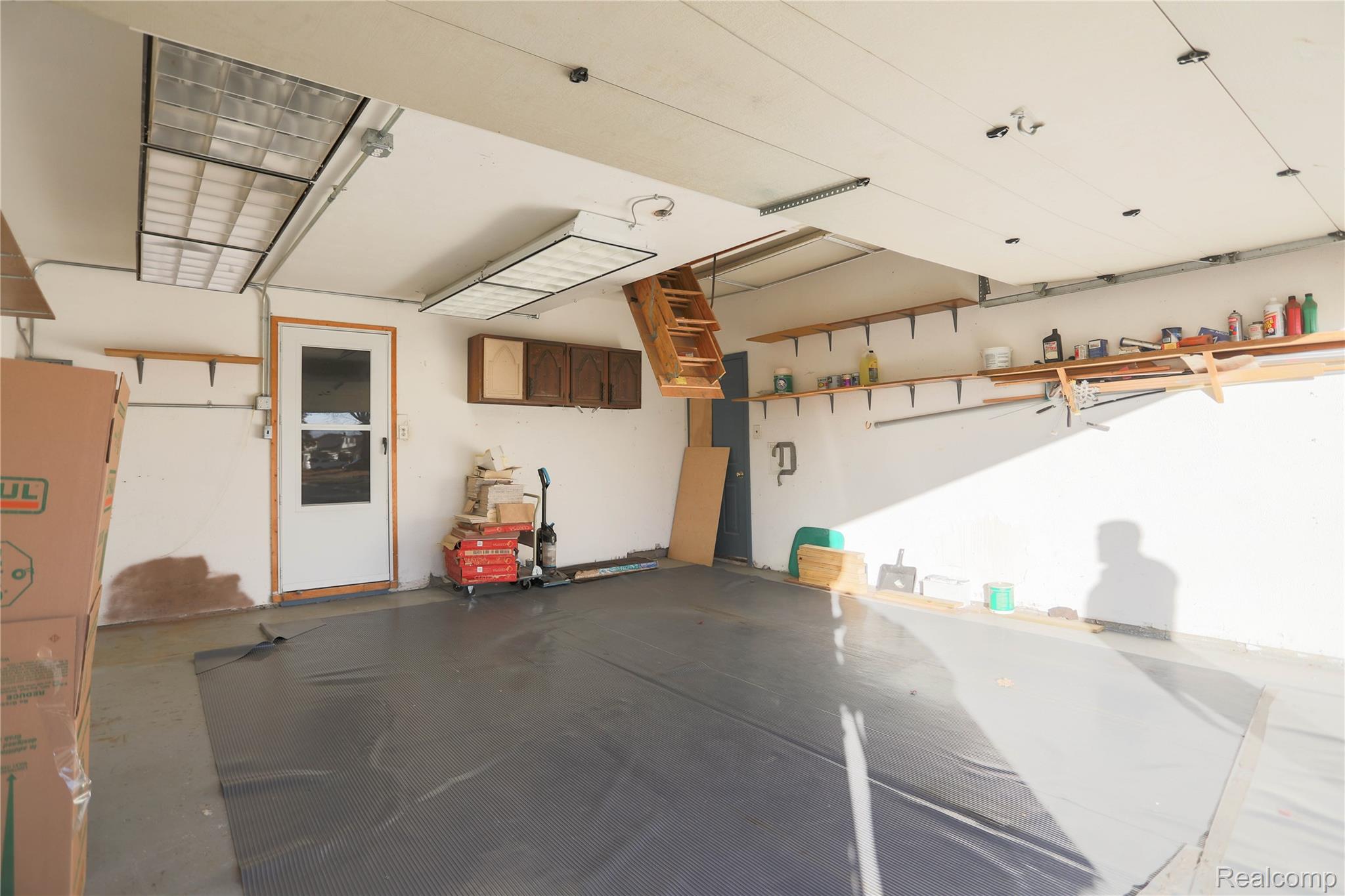 Warren, Michigan 48093, United States, 4 Bedrooms Bedrooms, ,2 BathroomsBathrooms,Residential,Active,243781