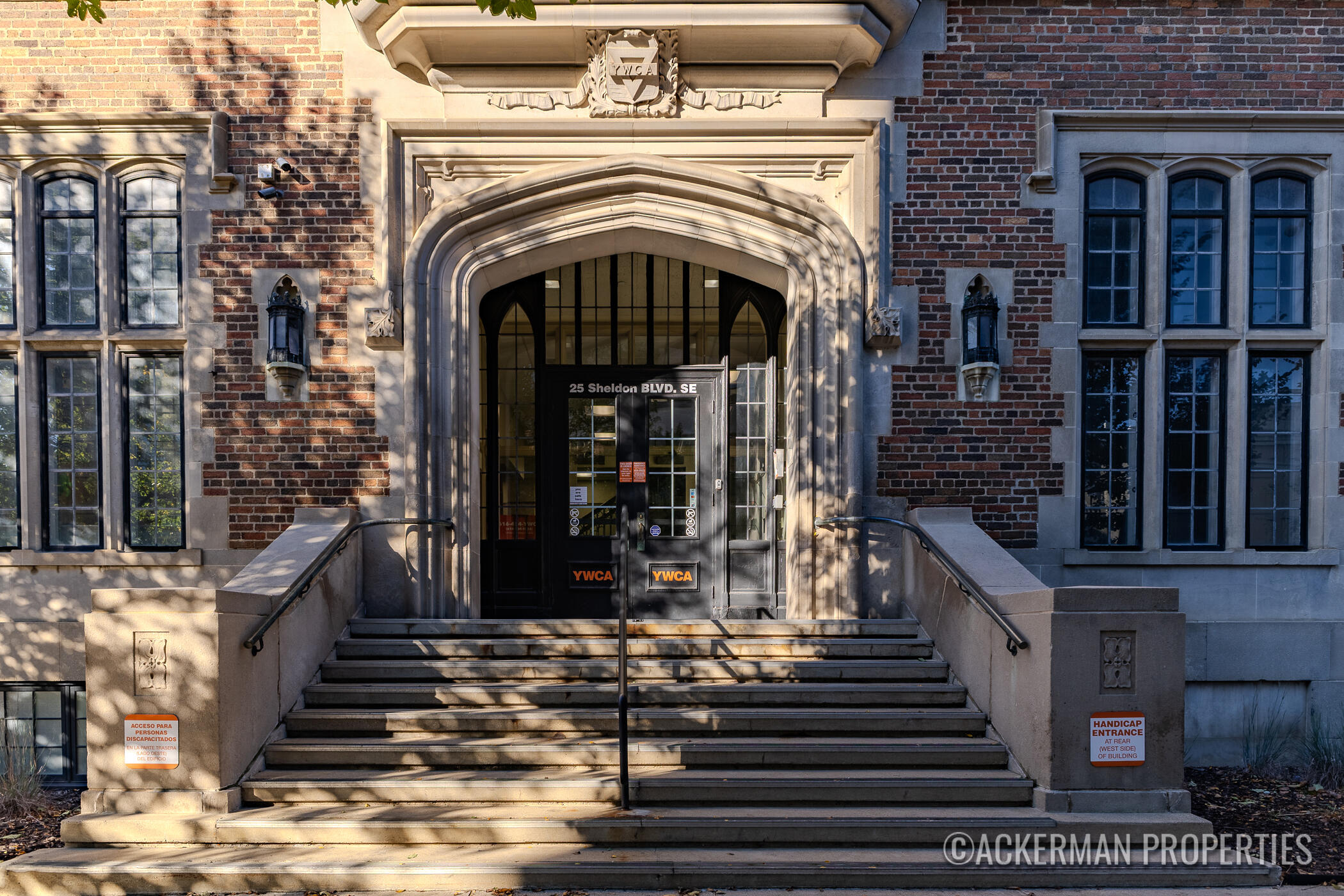 25 Sheldon Avenue SE