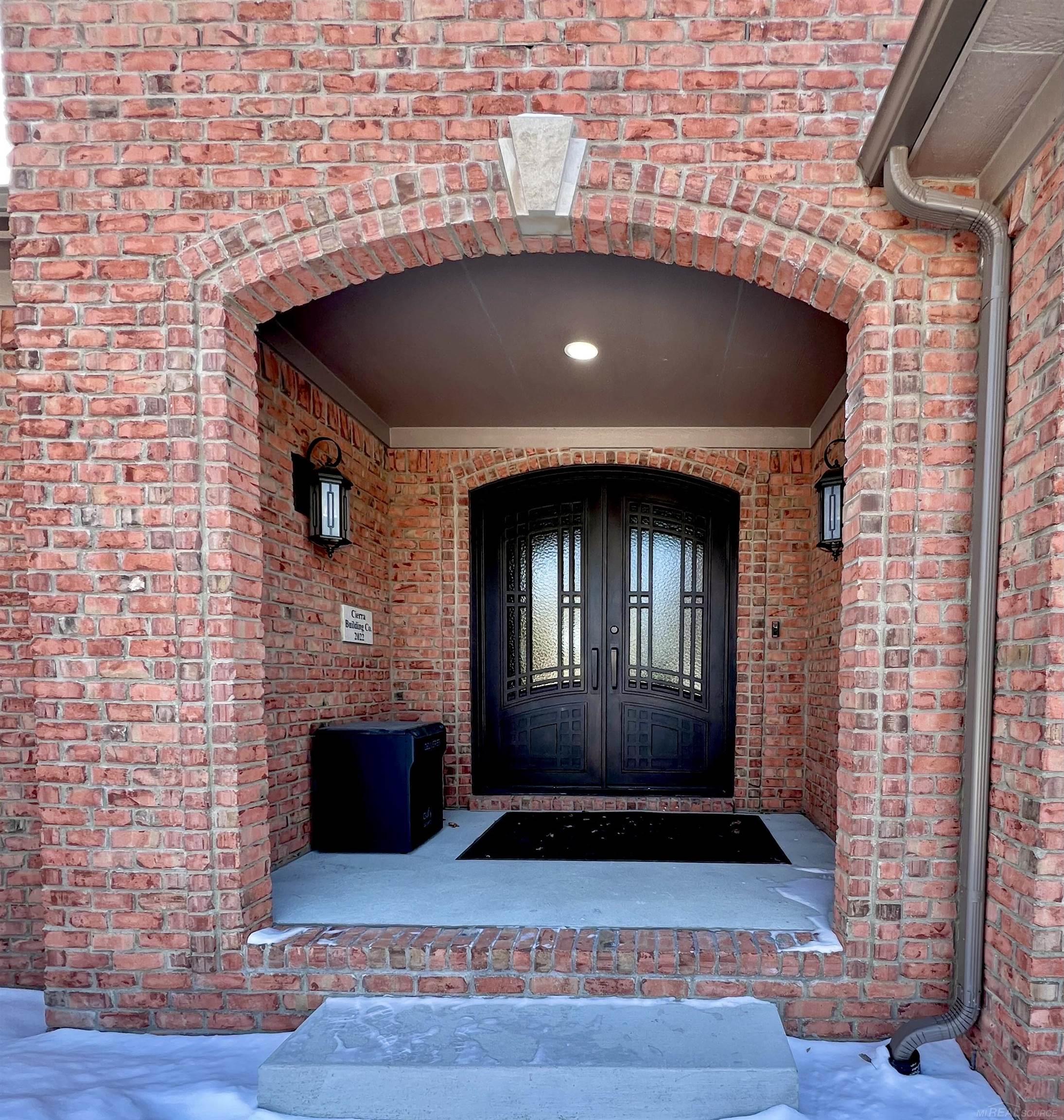 3708 Riverview Terrace N Road
