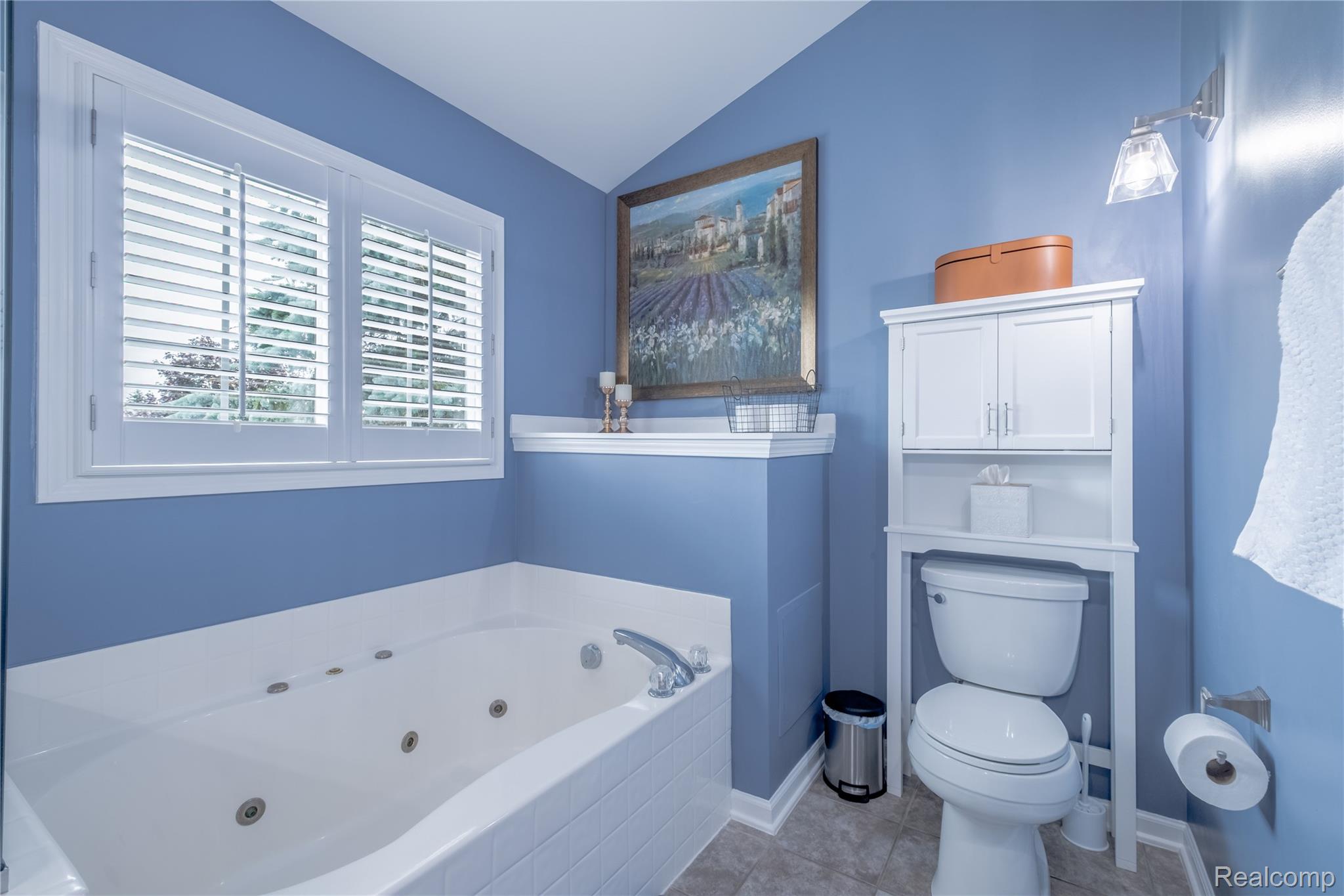 Howell City, Michigan 48855, United States, 4 Bedrooms Bedrooms, ,3 BathroomsBathrooms,Residential,Active,159449