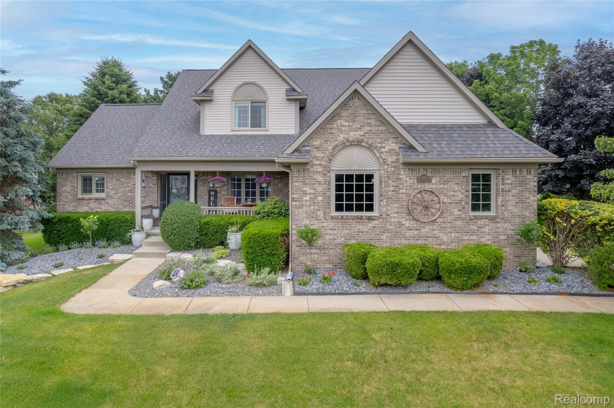 Howell City, Michigan 48855, United States, 4 Bedrooms Bedrooms, ,3 BathroomsBathrooms,Residential,Active,159449