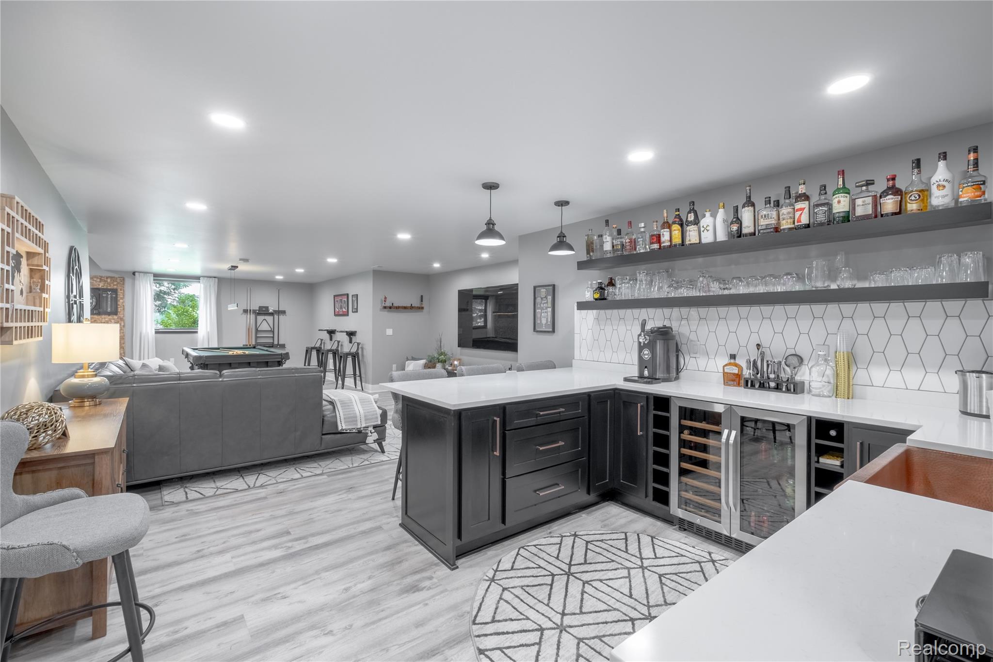 Howell City, Michigan 48855, United States, 4 Bedrooms Bedrooms, ,3 BathroomsBathrooms,Residential,Active,159449