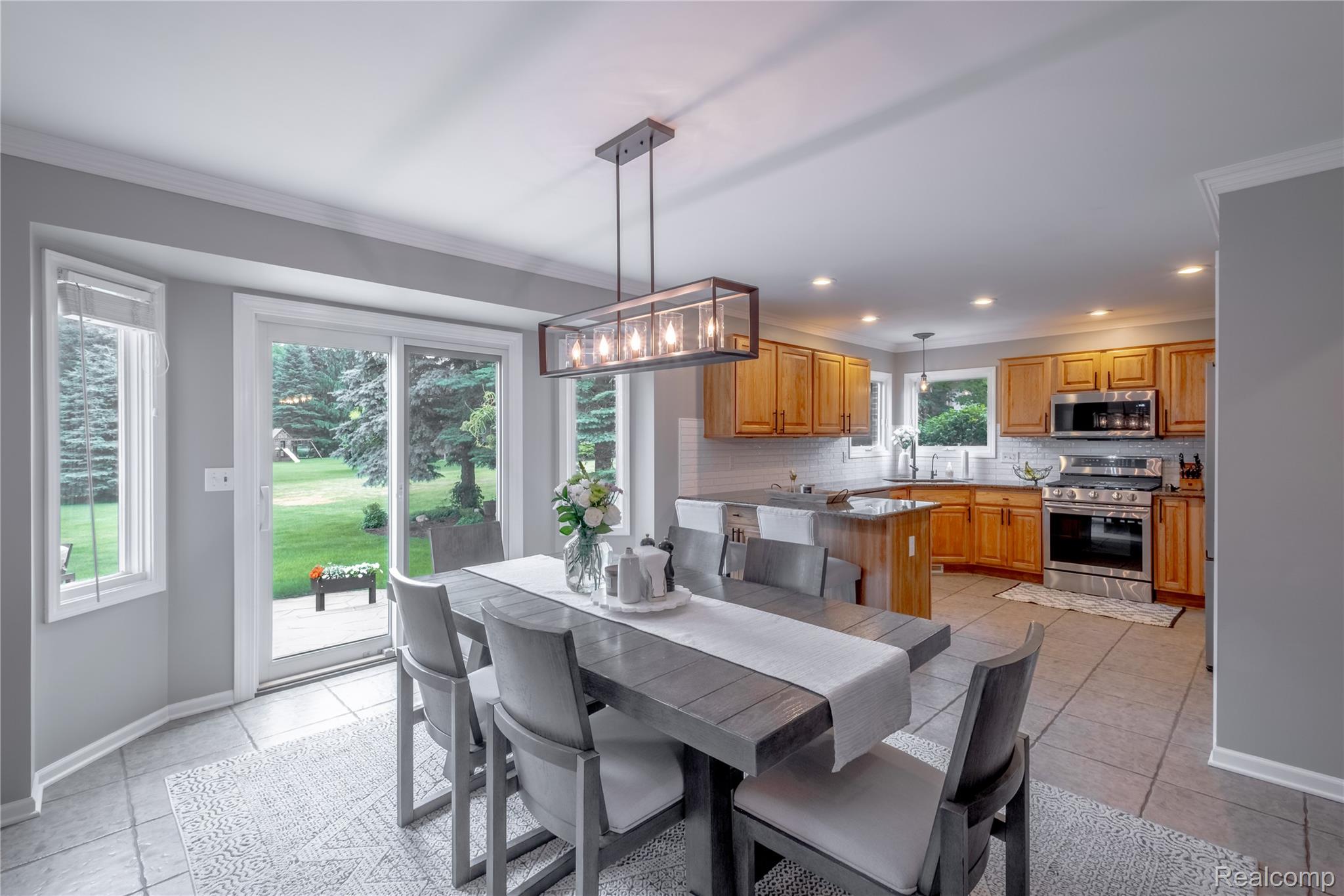 Howell City, Michigan 48855, United States, 4 Bedrooms Bedrooms, ,3 BathroomsBathrooms,Residential,Active,159449