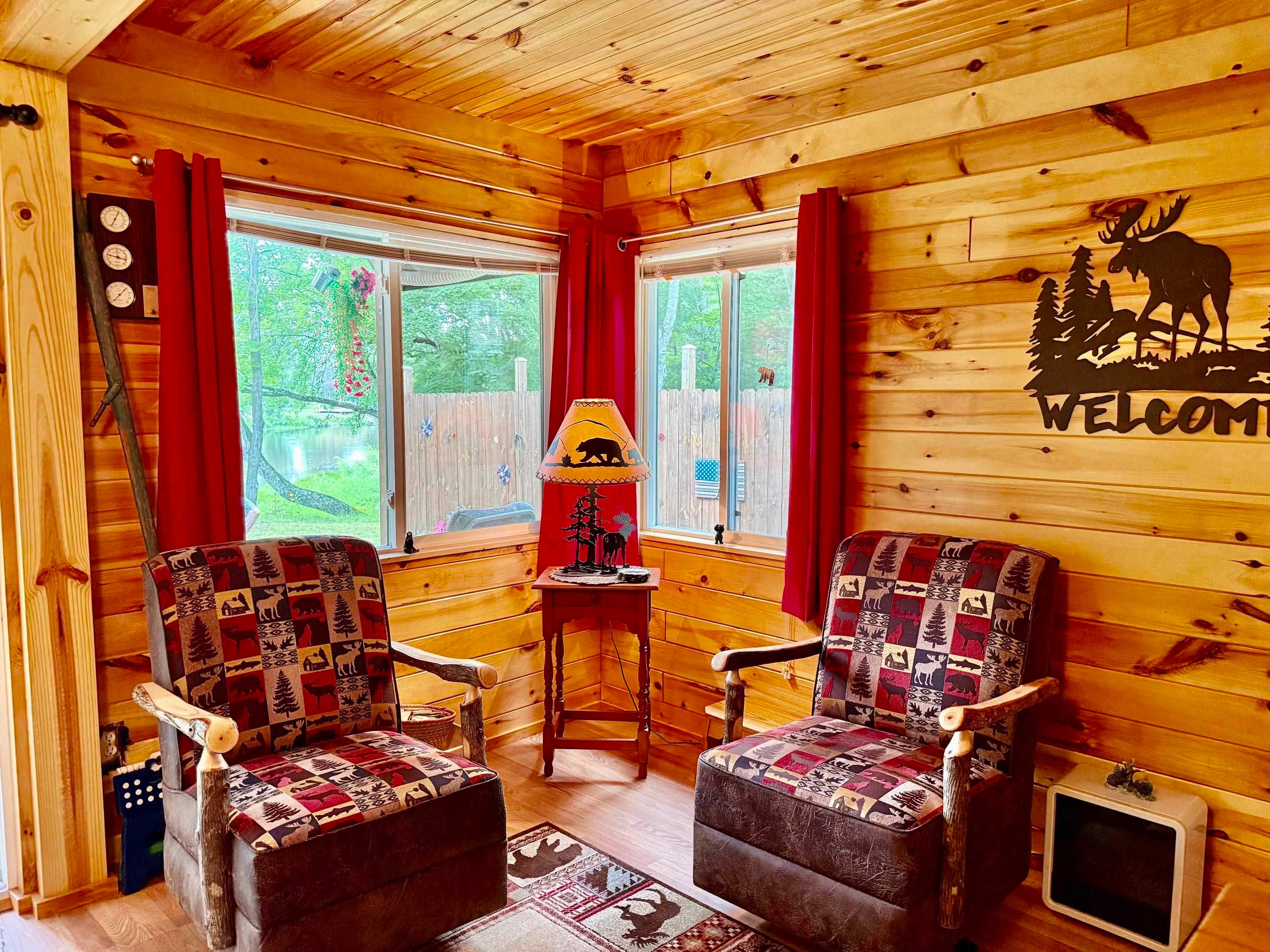 8658 Whispering Trail
