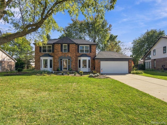 22747 SHADOWGLEN DR, FARMINGTON HILLS, MI 48335 - Image d1eadd656f0c05b5d192a403a7e8cf17/1264457301