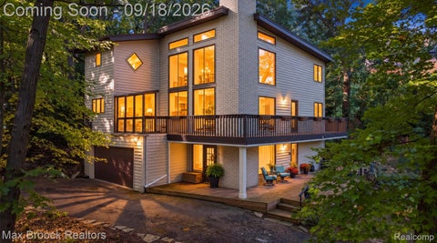 5405 Possum Lane Orchard Lake Village City MI 48324