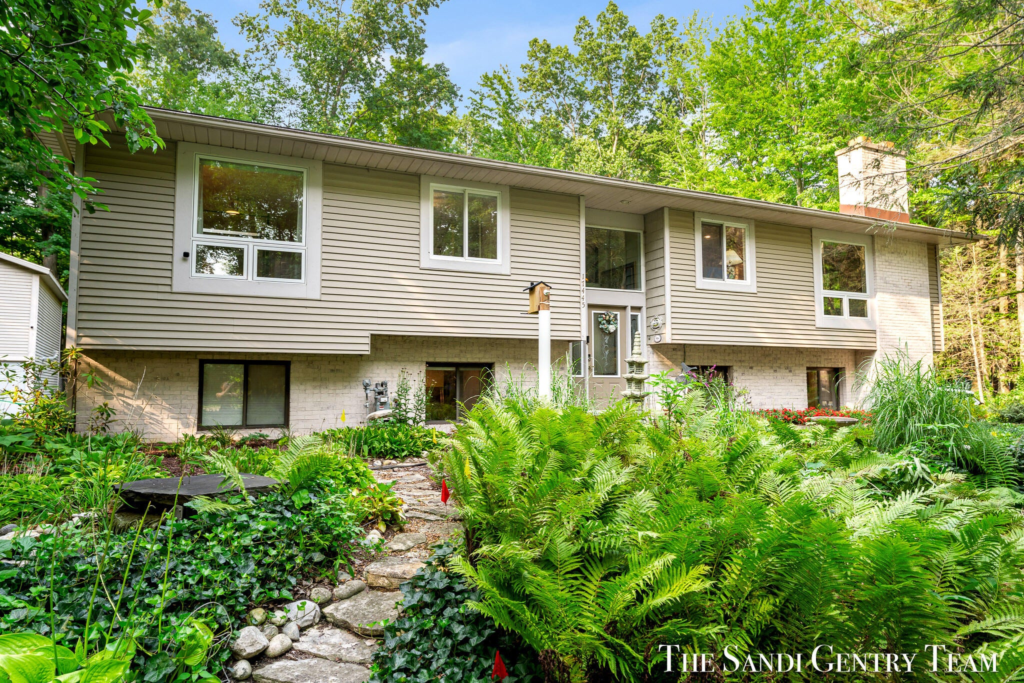 17445 W Spring Lake Road