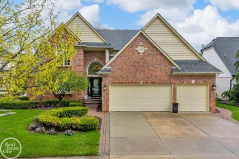 Photo of 47206 Woodberry Estates Drive, Macomb Township, MI 48044 (MLS # 58050205051)