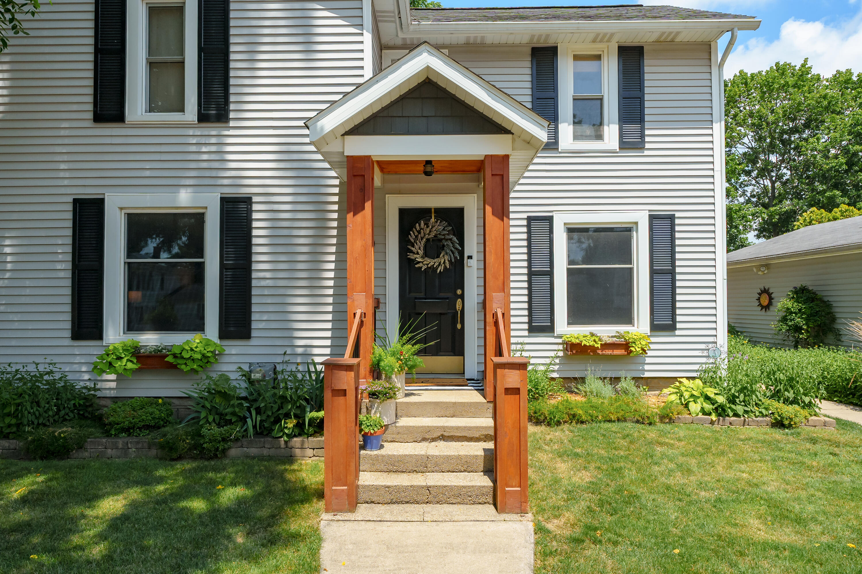 210 W Washington Street