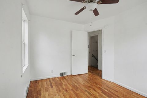 Tiny photo for 1615 Homecrest Avenue, Kalamazoo City, MI 49001 (MLS # 66026013456)