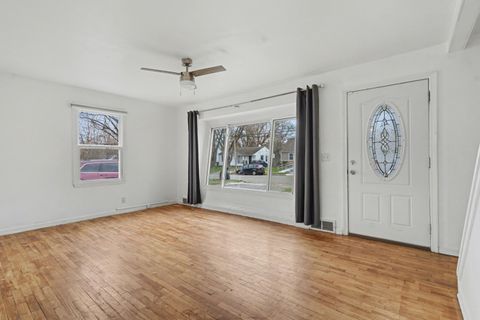 Tiny photo for 1615 Homecrest Avenue, Kalamazoo City, MI 49001 (MLS # 66026013456)