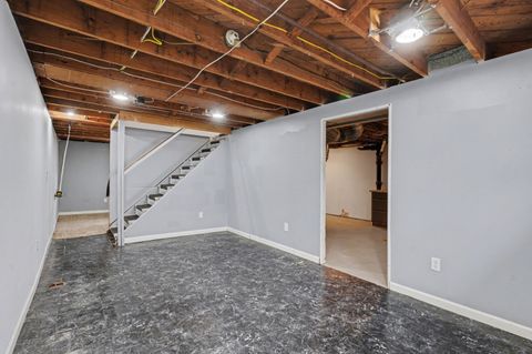 Tiny photo for 1615 Homecrest Avenue, Kalamazoo City, MI 49001 (MLS # 66026013456)